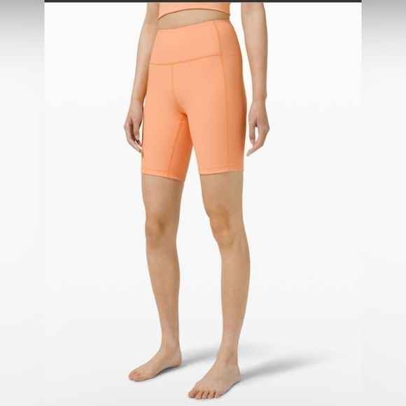 Lululemon Ribbed Contoured High Rise Short 8" Size 2 - Picture 3 of 10